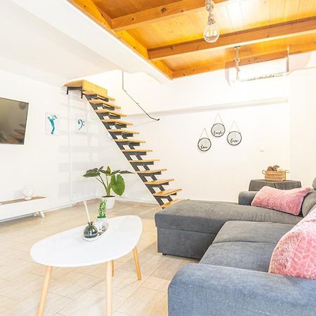 New Loft In The Heart Of City Center Kandiye Dış mekan fotoğraf